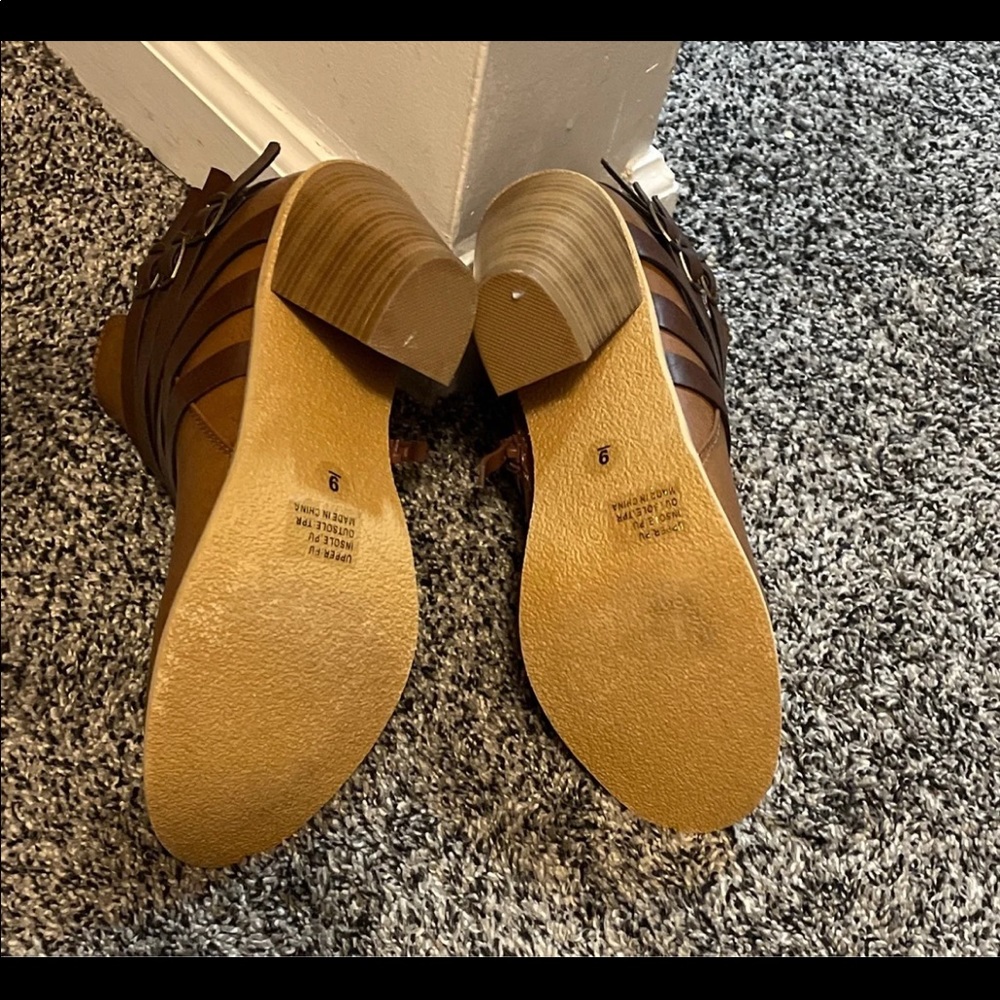Booties - Picture 5 of 5